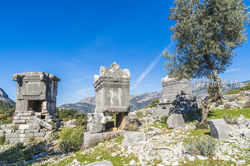 来自Dodurga村的Sidyma古城。Fethiye, Mugla，土耳其。